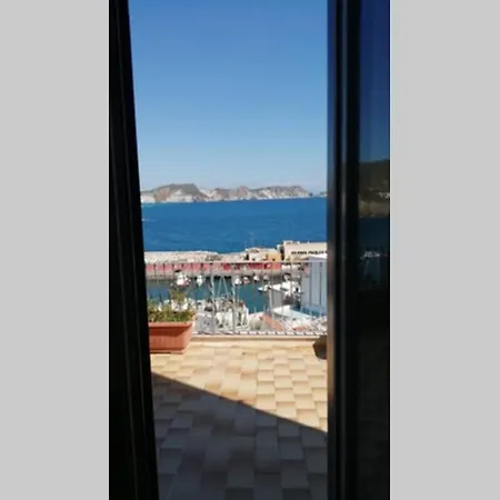 Levante Ponza